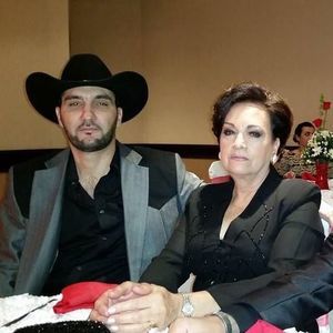 Meet your Posher, Edgar